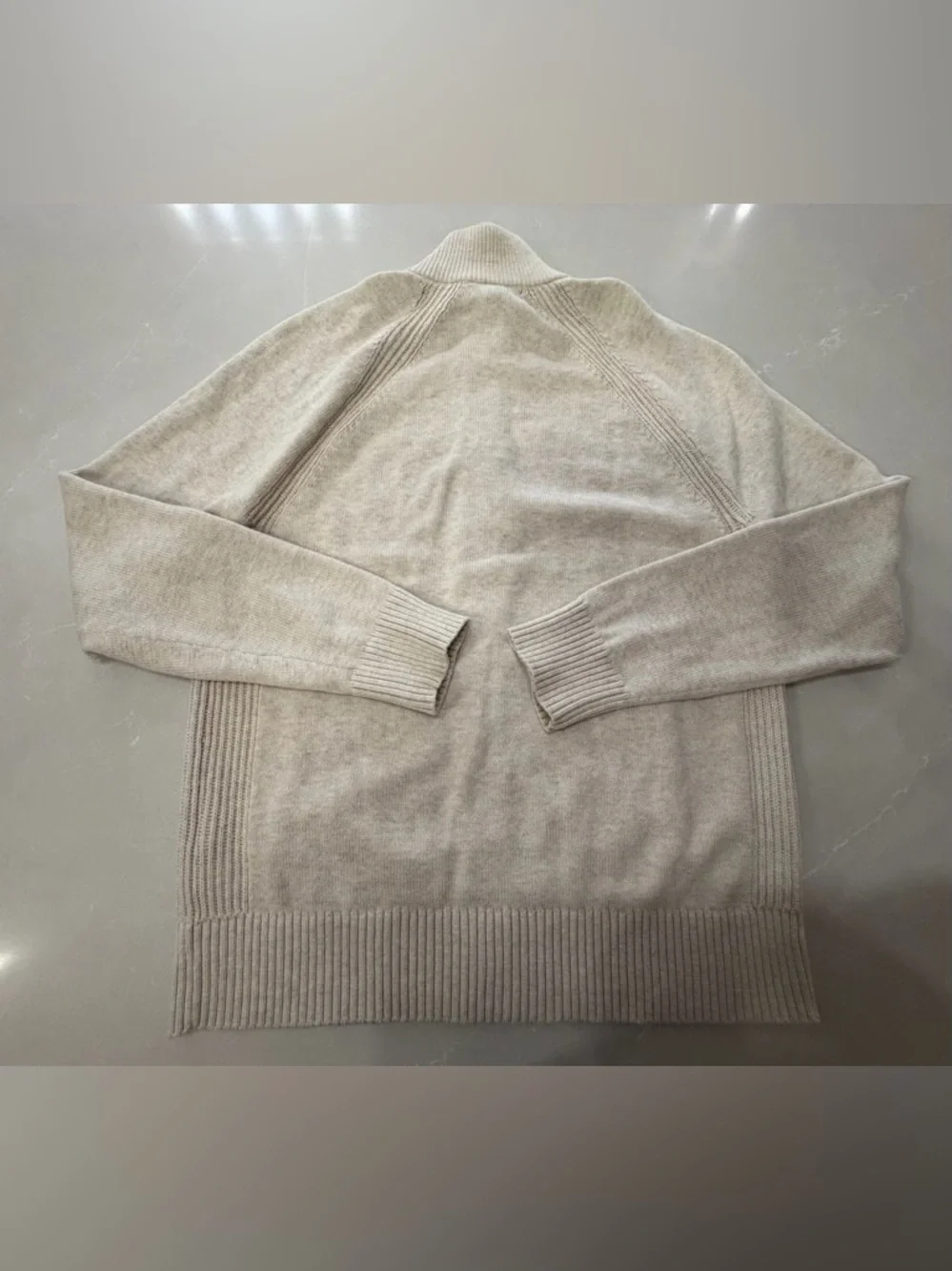 Banana Republic 100% Organic Cotton Light Cream Button-Up Knit Cardigan, Large